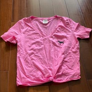 Pink v neck with knot on the bottom